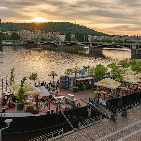 Helen Homestay Vysehrad 布拉格 外观 照片